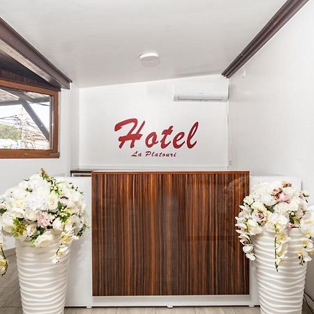 Voluntari Hotel La Platouri מראה חיצוני תמונה